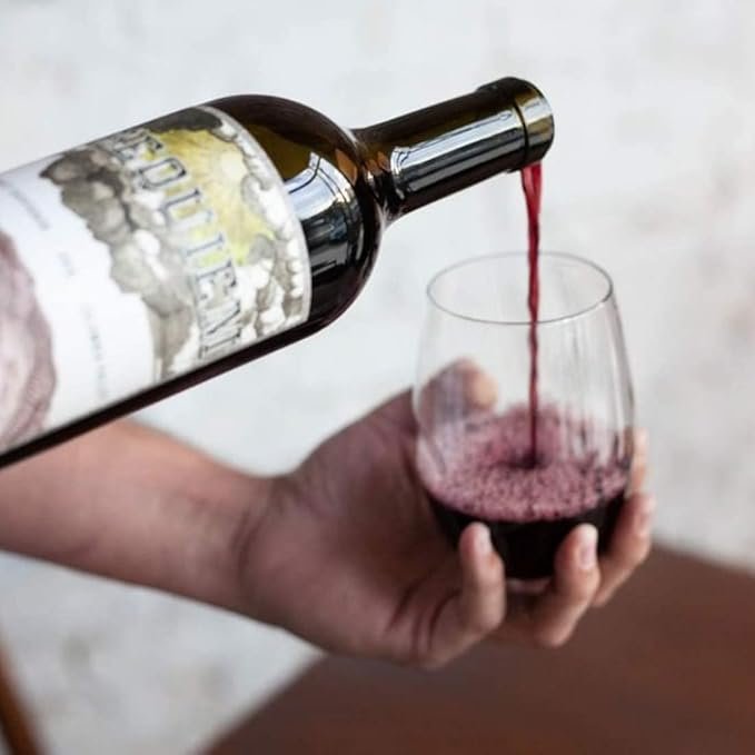 Photograph of the Govino Shatterproof Wine Glasses, one of the best wine glassses