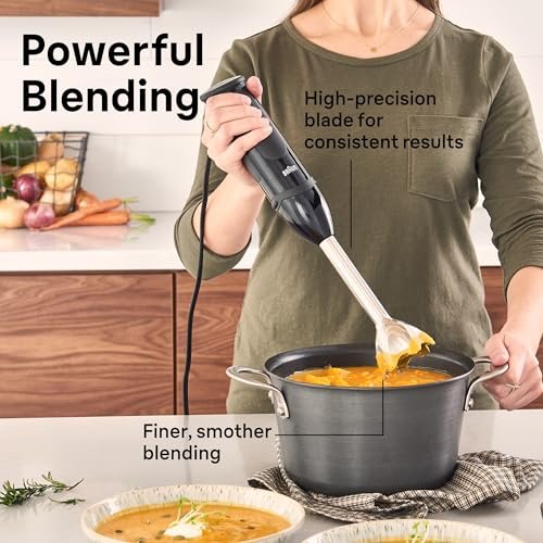 Photograph of the Braun MQ5025 Hand Blender Multiquick Vario, one of the best immersion blenders